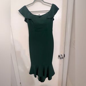 ✨Dry Goods Emerald Off the Shoulder Maxi Dress✨